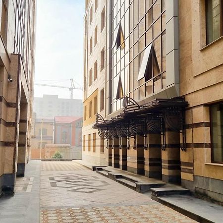Olympavan Hotel يريفان المظهر الخارجي الصورة