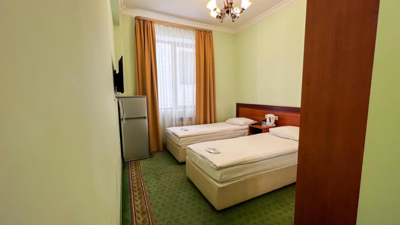 Olympavan Hotel يريفان المظهر الخارجي الصورة